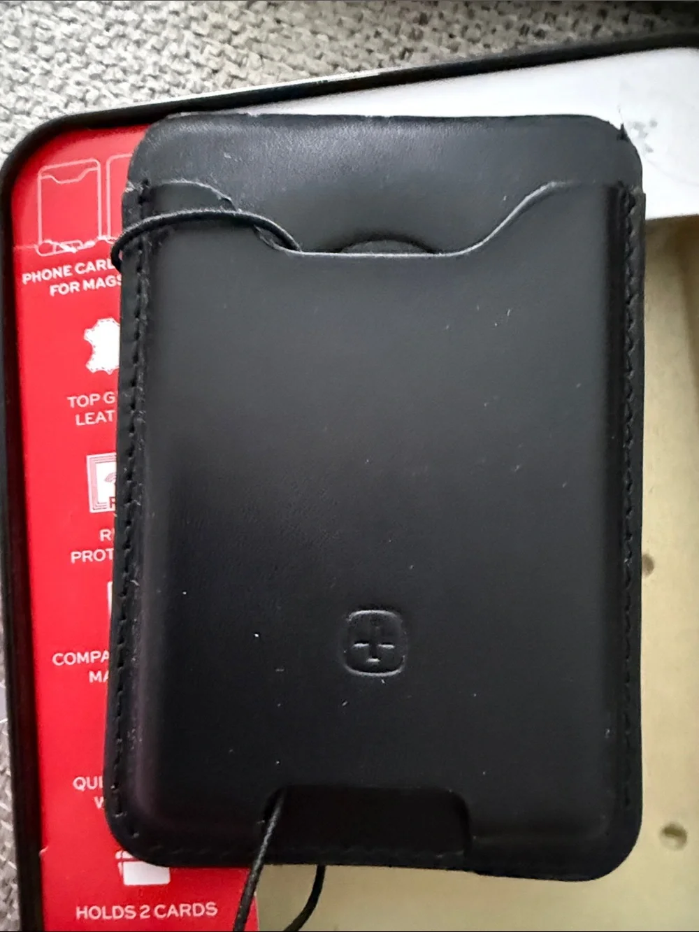 🍁🍂NEW🍁🍂 SwissGear Black Leather MagSafe Card Holder with Quick Access Window
